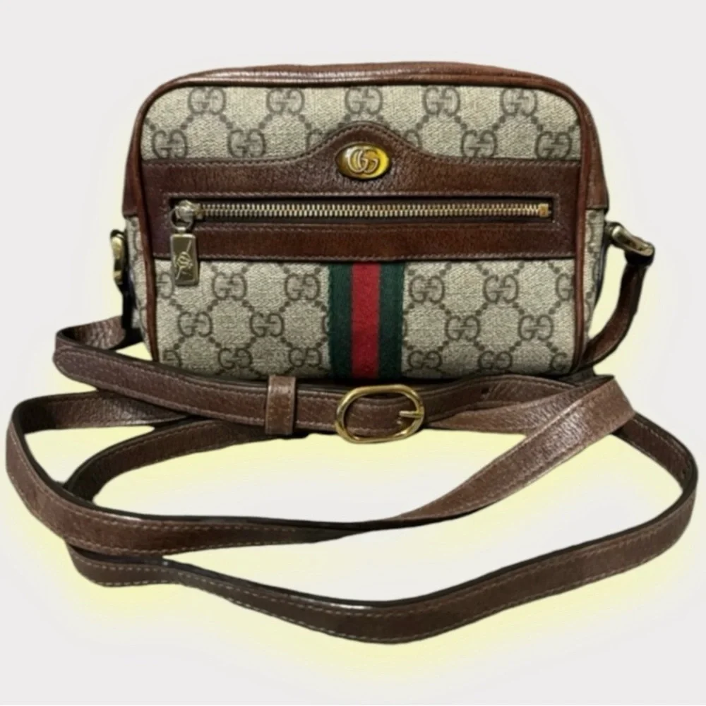 Gucci Bags for sale - Picture 9 of 17